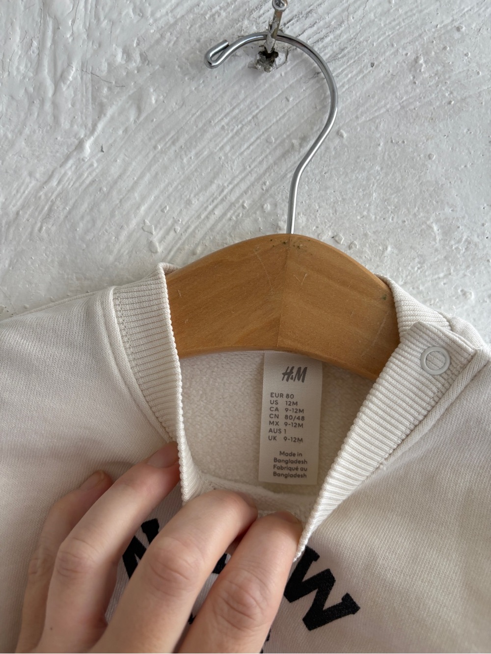 100% cotton H&M baby boy graphic sweatshirt - Picture 3 of 7